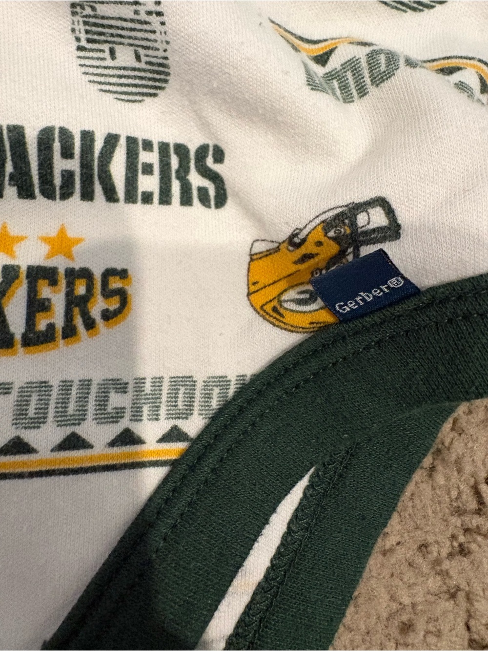Green Bay Packers Infant Onesies and Sleepers Set of 3 6-12 Months - Picture 10 of 16